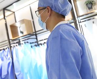 Виды одноразовых халатов